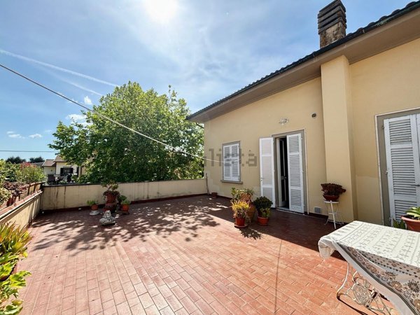 casa indipendente in vendita a Fucecchio in zona San Pierino