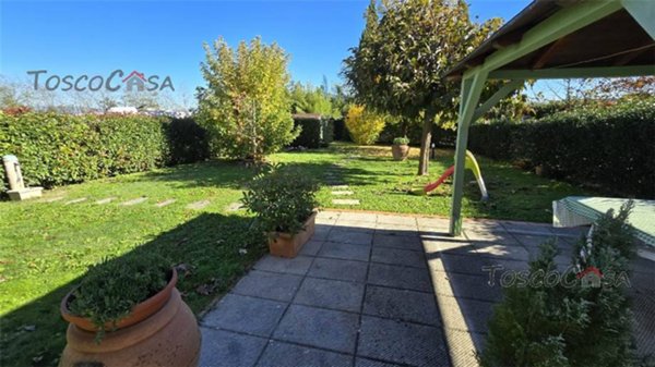 casa indipendente in vendita a Fucecchio