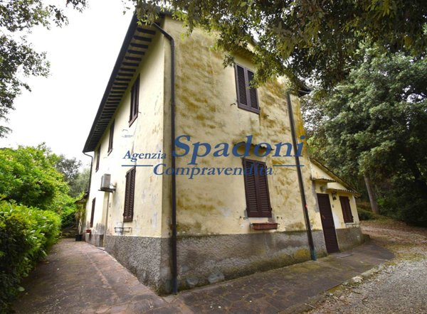 casa indipendente in vendita a Fucecchio in zona Torre