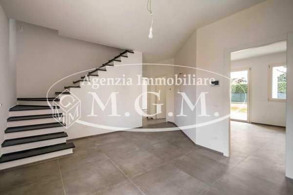 casa indipendente in vendita a Fucecchio