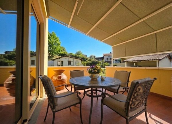 casa indipendente in vendita a Fucecchio
