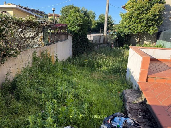 appartamento in vendita a Fucecchio in zona Galleno