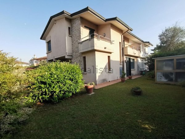 casa indipendente in vendita a Fucecchio