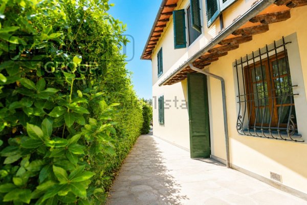 casa indipendente in vendita a Fucecchio in zona Torre