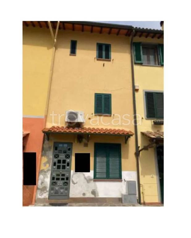 casa indipendente in vendita a Fucecchio in zona Ponte a Cappiano