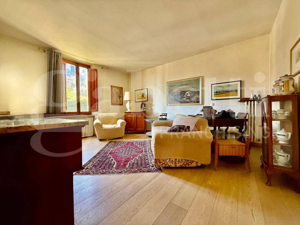 casa indipendente in vendita a Fucecchio in zona Ponte a Cappiano