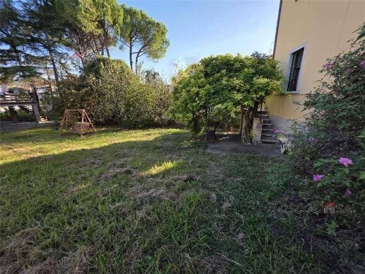 casa indipendente in vendita a Fucecchio