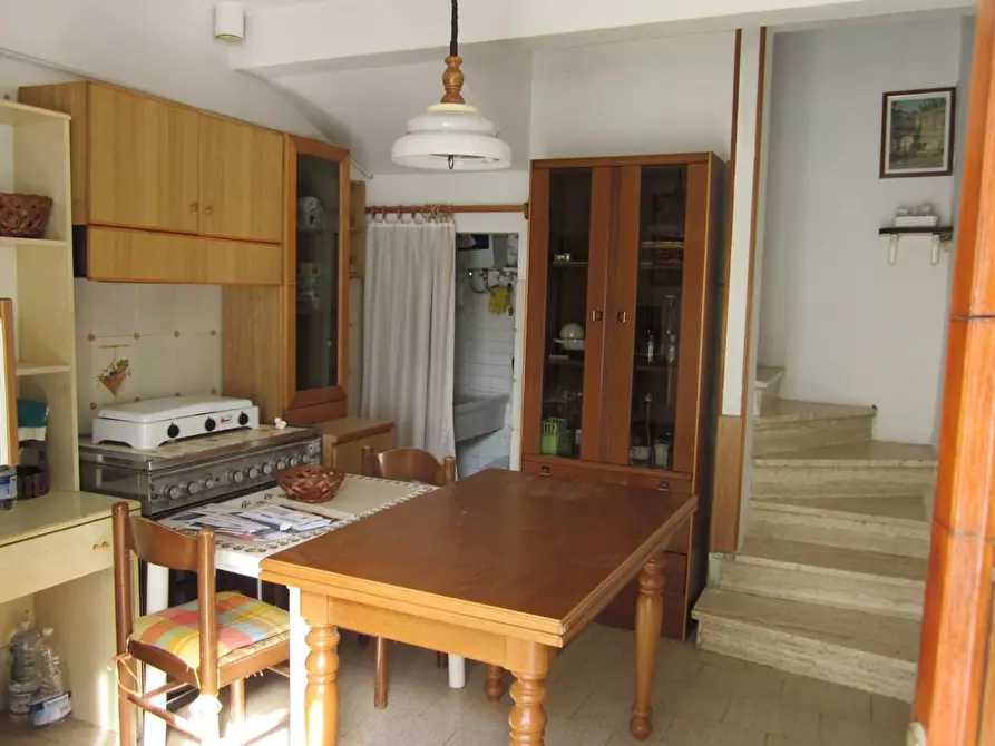 intera palazzina in vendita a Fucecchio in zona San Pierino