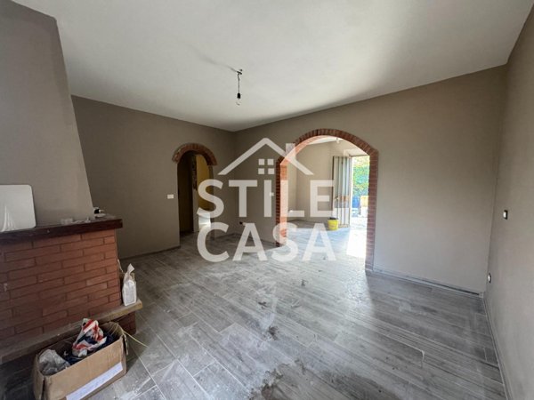 casa indipendente in vendita a Fucecchio in zona Galleno