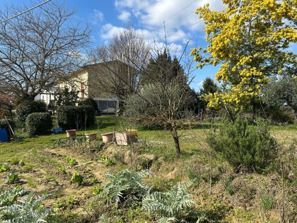 casa indipendente in vendita a Fucecchio in zona Pinete
