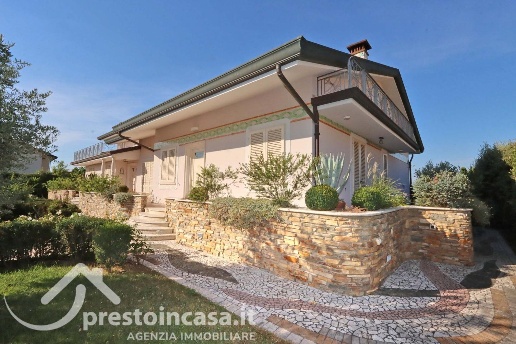 casa indipendente in vendita a Fucecchio