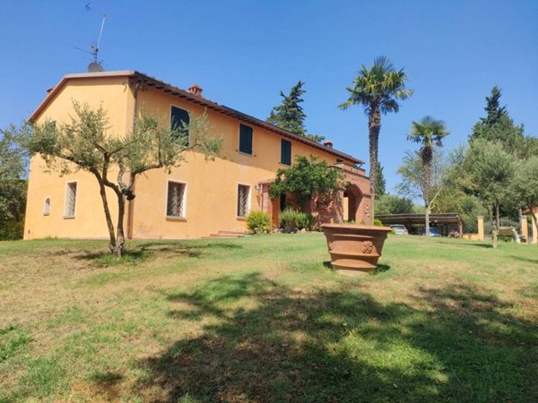 casa indipendente in vendita a Fucecchio in zona Massarella