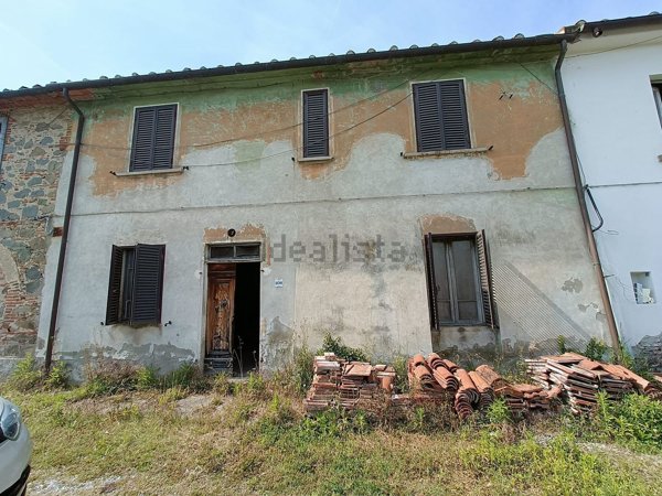 casa indipendente in vendita a Fucecchio in zona Querce