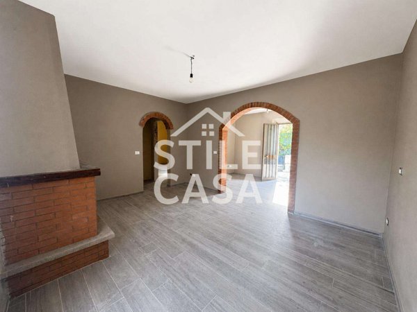casa indipendente in vendita a Fucecchio in zona Galleno
