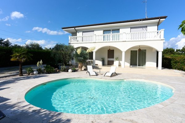 casa indipendente in vendita a Fucecchio