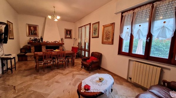 casa indipendente in vendita a Fucecchio