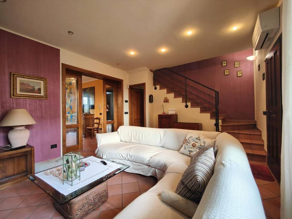 casa indipendente in vendita a Fucecchio