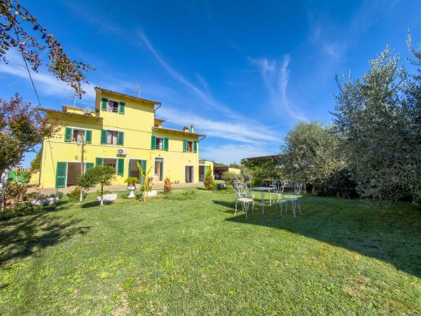 casa indipendente in vendita a Fucecchio in zona San Pierino
