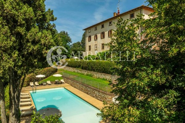 casa indipendente in vendita a Gambassi Terme