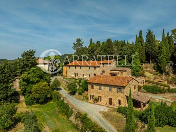 casa indipendente in vendita a Gambassi Terme