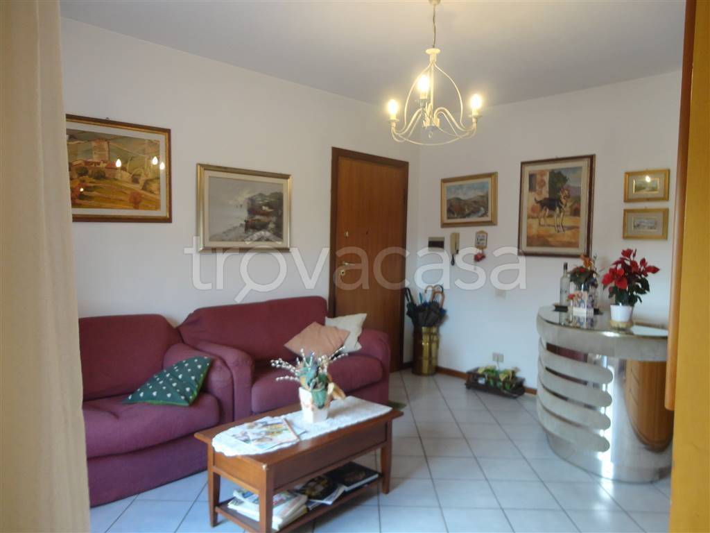 appartamento in vendita a Gambassi Terme