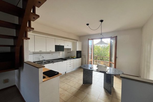 appartamento in vendita a Gambassi Terme
