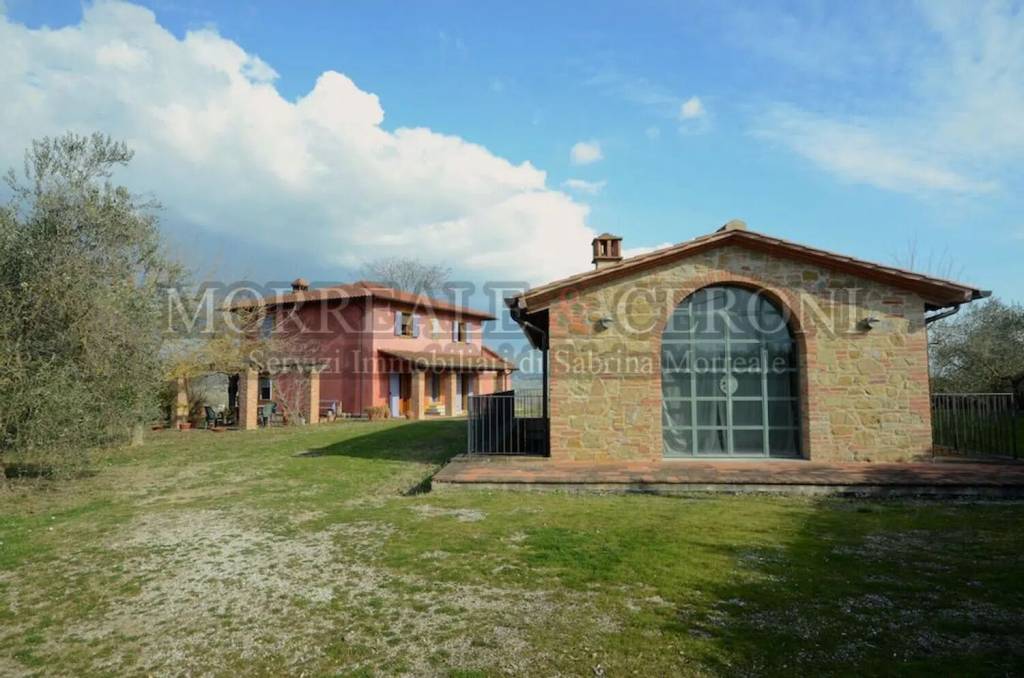 casa indipendente in vendita a Gambassi Terme in zona Catignano