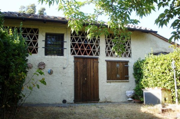 casa indipendente in vendita a Gambassi Terme