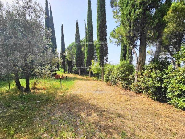 casa indipendente in vendita a Gambassi Terme