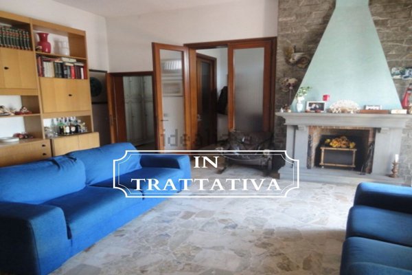 casa indipendente in vendita a Gambassi Terme