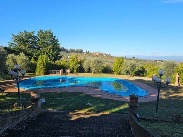 casa indipendente in vendita a Gambassi Terme