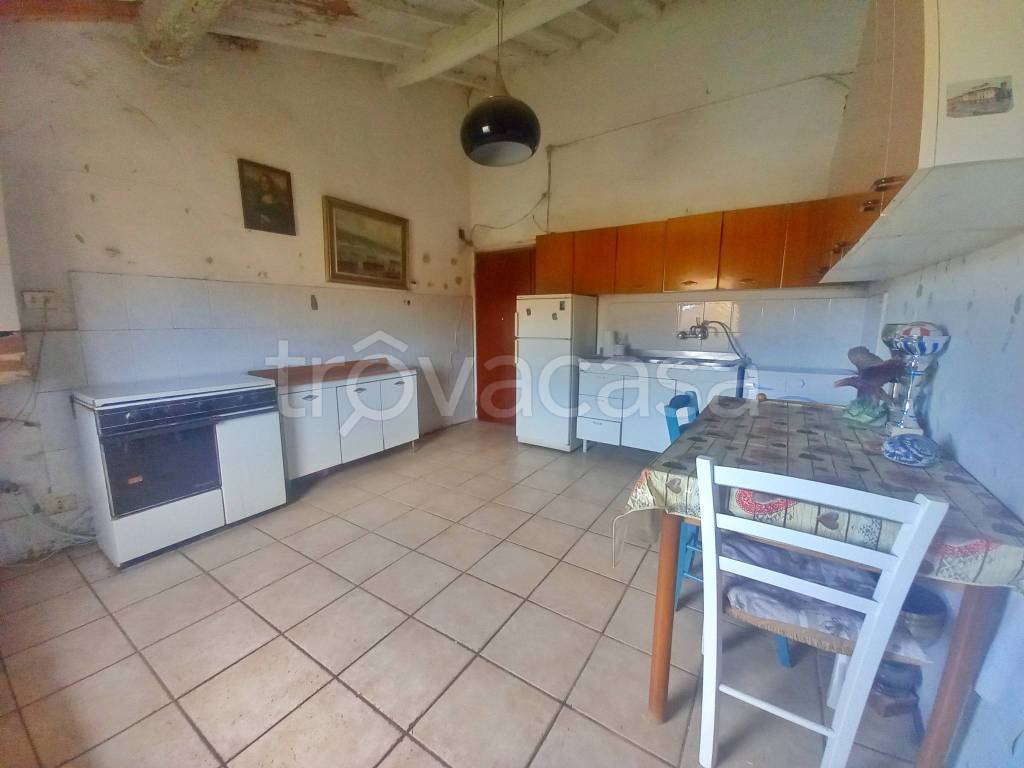 appartamento in vendita a Gambassi Terme