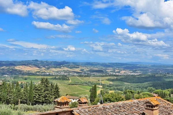 casa semindipendente in vendita a Gambassi Terme