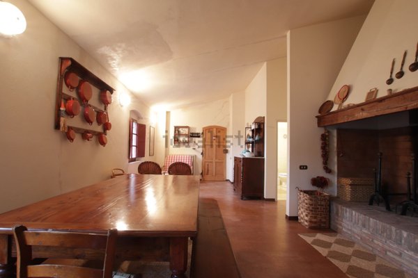 casa indipendente in vendita a Gambassi Terme
