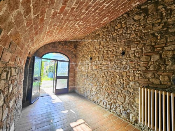 casa indipendente in vendita a Gambassi Terme
