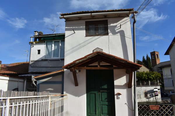 appartamento in vendita a Gambassi Terme