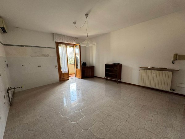 appartamento in vendita a Gambassi Terme in zona Badia a Cerreto