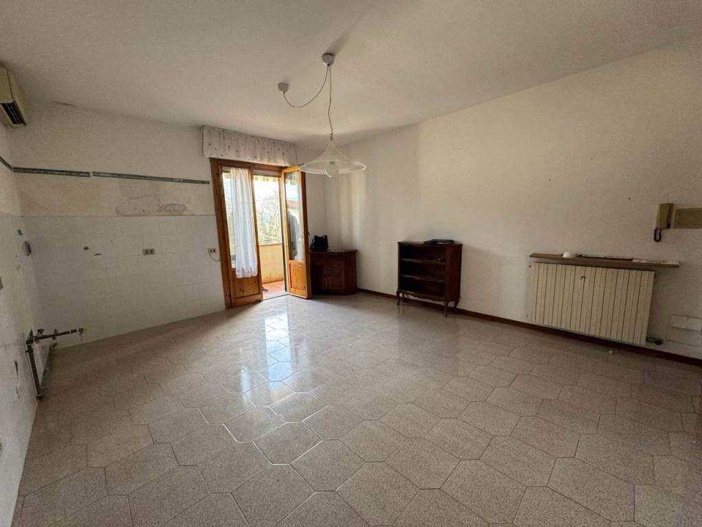 appartamento in vendita a Gambassi Terme in zona Badia a Cerreto