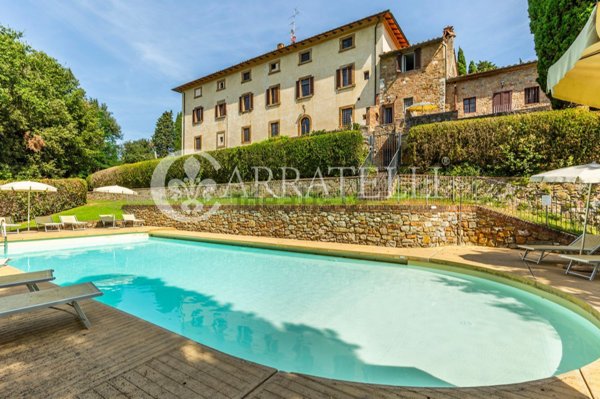 casa indipendente in vendita a Gambassi Terme