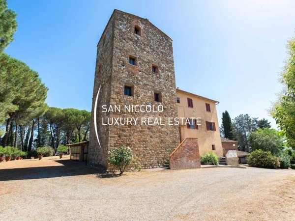 casa indipendente in vendita a Gambassi Terme