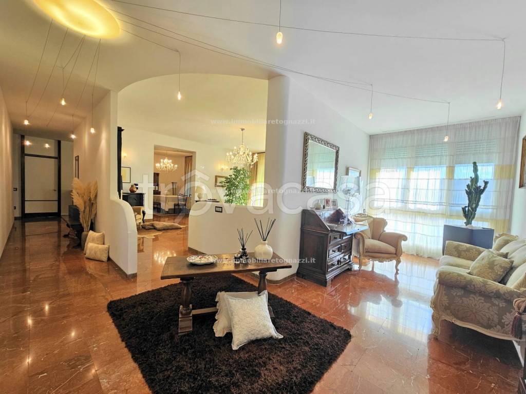 appartamento in vendita a Gambassi Terme in zona Badia a Cerreto