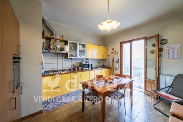 appartamento in vendita a Gambassi Terme