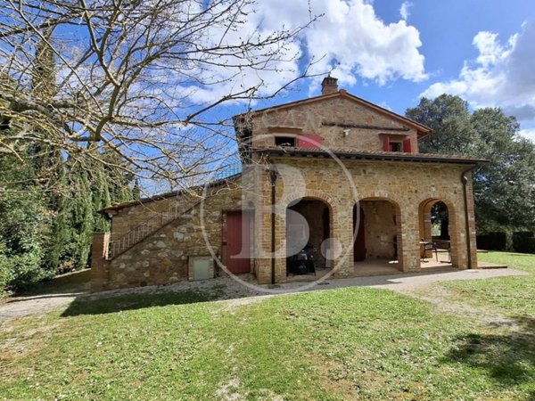 appartamento in vendita a Gambassi Terme