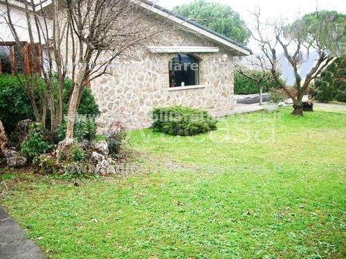 casa indipendente in vendita a Gambassi Terme