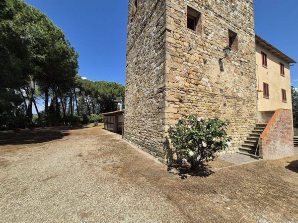 casa indipendente in vendita a Gambassi Terme