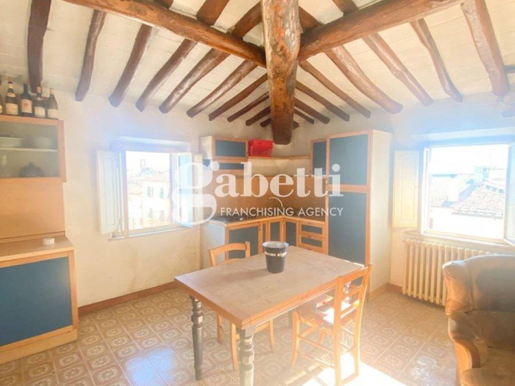 appartamento in vendita a Gambassi Terme