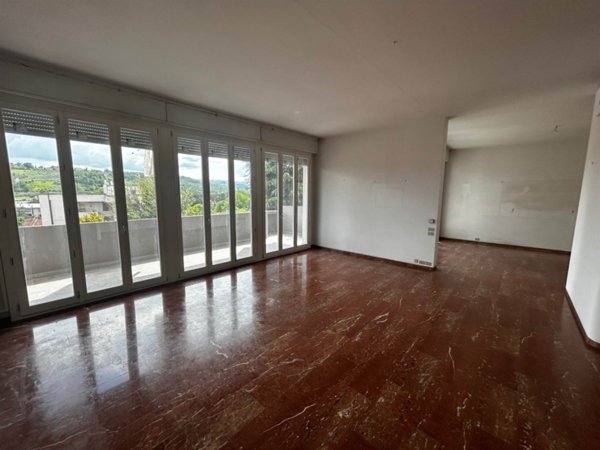 appartamento in vendita a Gambassi Terme in zona Badia a Cerreto