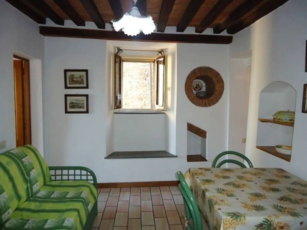 appartamento in vendita a Gambassi Terme
