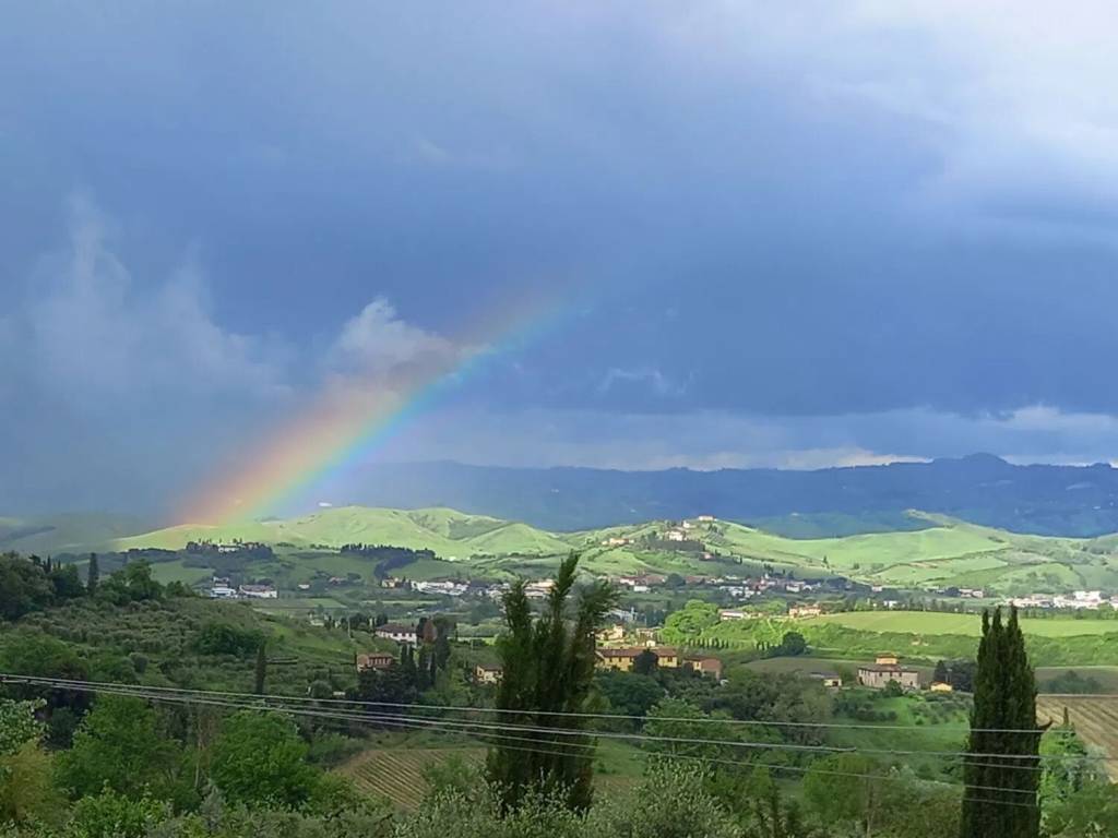 casa indipendente in vendita a Gambassi Terme