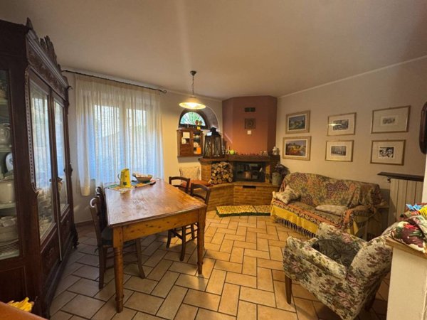 casa indipendente in vendita a Gambassi Terme